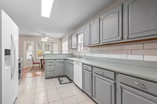 9607 Kings Grant Dr, Murrells Inlet, SC 29576 - Photo 32