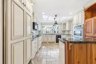 571 Fernwood Rd, Murrells Inlet, SC 29576 - Photo 6