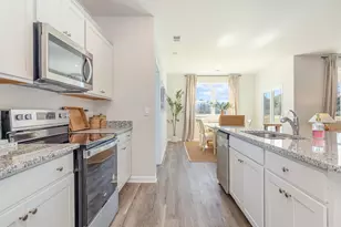 1023 St Martin St, Georgetown, SC 29440 - Photo 6