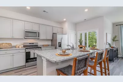 136 Grazing St, Myrtle Beach, SC 29588 - Photo 4