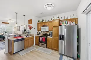 152 Chenoa Dr, Murrells Inlet, SC 29576 - Photo 6