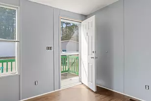 512 Folly Estates Dr, Myrtle Beach, SC 29588 - Photo 4