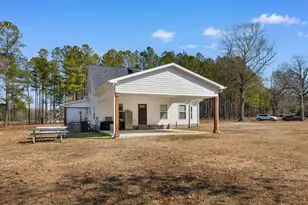131 Rhodus Ave, Andrews, SC 29510 - Photo 4