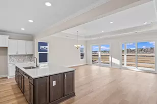 262 Broughton Dr, Myrtle Beach, SC 29579 - Photo 4