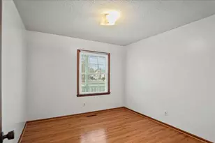 318 Wisteria Ave, Marion, SC 29571 - Photo 18