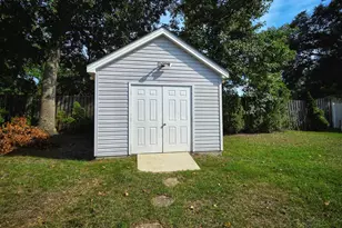 4091 Lake Shore Dr, Little River, SC 29566 - Photo 4