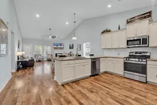 174 Southgate Ct, Pawleys Island, SC 29585 - Photo 8