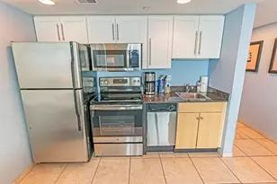 107 S Ocean Blvd, Myrtle Beach, SC 29577 - Photo 16