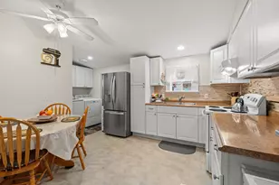 9446 Green Wing Dr, Murrells Inlet, SC 29576 - Photo 8