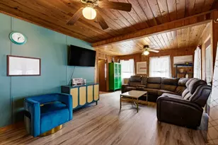 3611 Poinsett St, North Myrtle Beach, SC 29582 - Photo 2