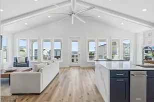 66 E 2nd St, Ocean Isle Beach, NC 28469 - Photo 4