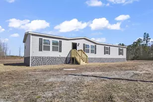 7310 Bellaire Dr, Nichols, SC 29581 - Photo 2