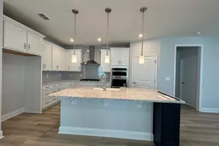 1208 Grinnell St, North Myrtle Beach, SC 29582 - Photo 2