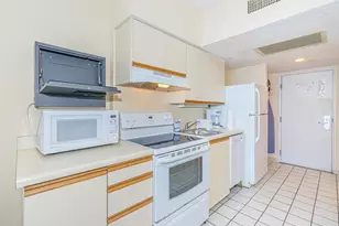 1304 N Ocean Blvd, Myrtle Beach, SC 29577 - Photo 10