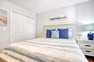 647 Woodmoor Dr, Garden City, SC 29576 - Photo 24