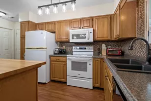 1104 Fox Sparrow Dr, Garden City, SC 29576 - Photo 16