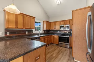 1020 Phyllis St, North Myrtle Beach, SC 29582 - Photo 2