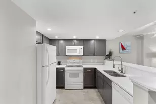 201 74th Ave N, Myrtle Beach, SC 29572 - Photo 6