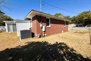 811 Cedar St, Georgetown, SC 29440 - Photo 12