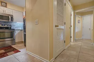 410 Melrose Pl, Myrtle Beach, SC 29572 - Photo 10