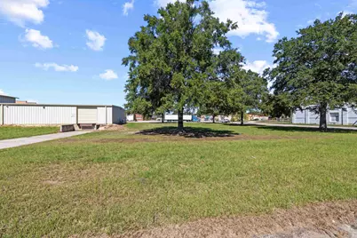 122 E Laurel St, Mullins, SC 29574 - Photo 24