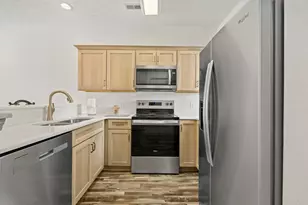 901 W Port Dr, North Myrtle Beach, SC 29582 - Photo 4