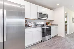 633 Strawberry Fld Wy, Galivants Ferry, SC 29544 - Photo 4