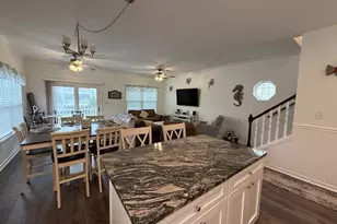 114 7th Ave S, Myrtle Beach, SC 29575 - Photo 4