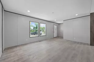 501 N Green Sea Rd, Loris, SC 29569 - Photo 26