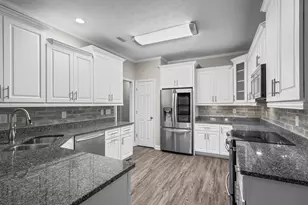 1338 Riverside Dr, Conway, SC 29526 - Photo 12