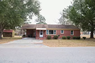 113 S Maple Ave, Andrews, SC 29510 - Photo 1