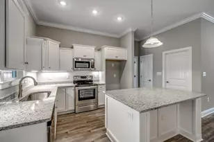 610 Bucksville Dr, Conway, SC 29527 - Photo 8