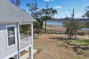 400 Elizabeth Dr, Garden City, SC 29576 - Photo 36