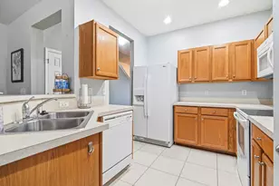 347 Castle Dr, Myrtle Beach, SC 29579 - Photo 8