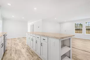 814 S Midway Hwy, Johnsonville, SC 29555 - Photo 10