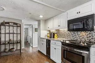 907 Horne Ave, North Myrtle Beach, SC 29582 - Photo 10