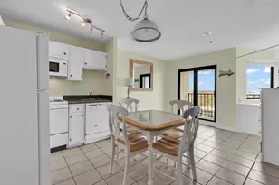 5905 S Kings Hwy, Myrtle Beach, SC 29575 - Photo 2