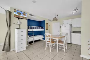 5905 S Kings Hwy, Myrtle Beach, SC 29575 - Photo 4