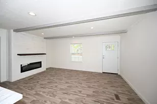 595 Loop Cir, Longs, SC 29568 - Photo 4