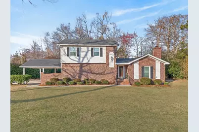2402 South Hallmark Dr, Florence, SC 29505 - Photo 2