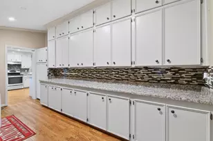 2402 S Hallmark Dr, Florence, SC 29505 - Photo 30