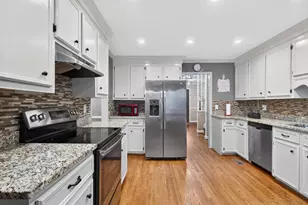 2402 S Hallmark Dr, Florence, SC 29505 - Photo 20