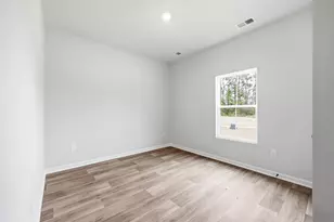 409 Blue Fescue Ct, Longs, SC 29568 - Photo 4