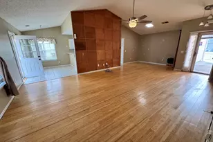 570 Ridge Dr, Myrtle Beach, SC 29588 - Photo 4