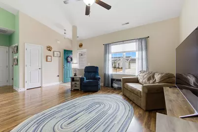 340 Oak Crest Circle, Longs, SC 29568 - Photo 6