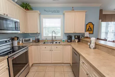 4861 Luster Leaf Circle #301, Myrtle Beach, SC 29577 - Photo 4