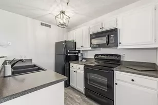 5905 S Kings Hwy, Myrtle Beach, SC 29575 - Photo 8