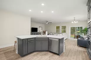 519 Beckham Ct, Murrells Inlet, SC 29576 - Photo 12