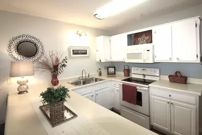 510 Fairwood Lakes Dr. #18-G, Myrtle Beach, SC 29588 - Photo 6