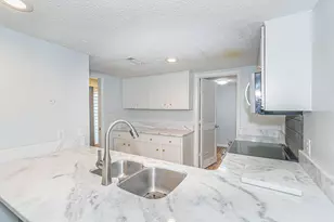 320 Salt Marsh Cir, Pawleys Island, SC 29585 - Photo 10